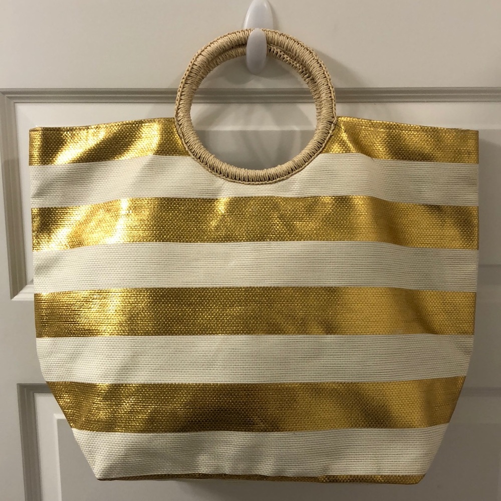 🌟NEW! Gold Stripe Tote🌟